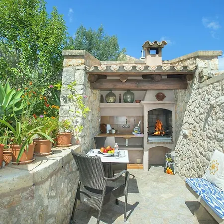Villa Owl Booking Lleo - 2 Min Walk From The Old Town Pollenca